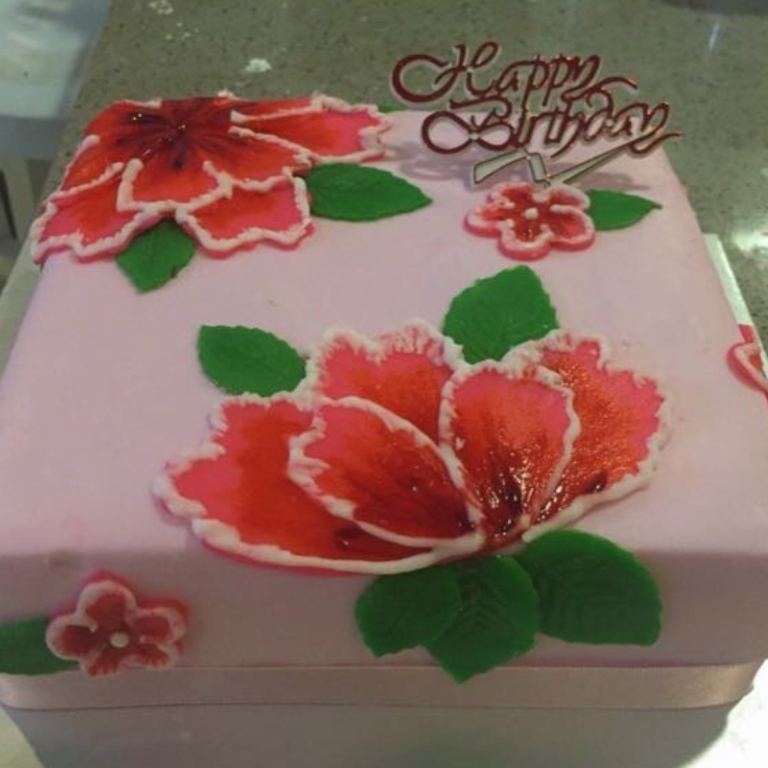 1-TIER SQUARE BATIK DESIGN CAKE - 1KG